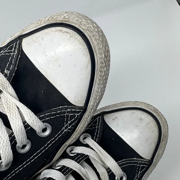 Converse Classic Black and White Canvas Shoes - Picture 8 of 8